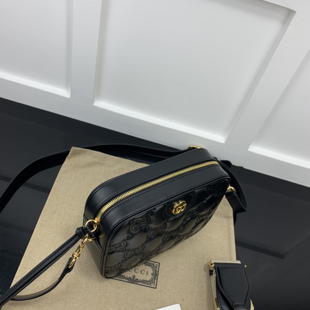 Gucci Satchel Bags